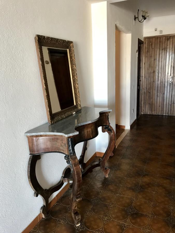 Hotel Su Meriagu Capitana Luaran gambar