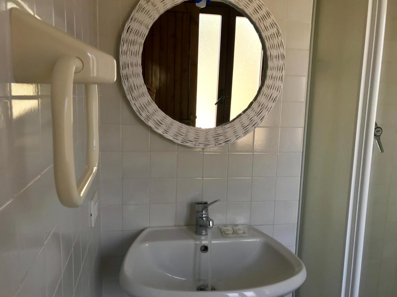 Hotel Su Meriagu Capitana Luaran gambar